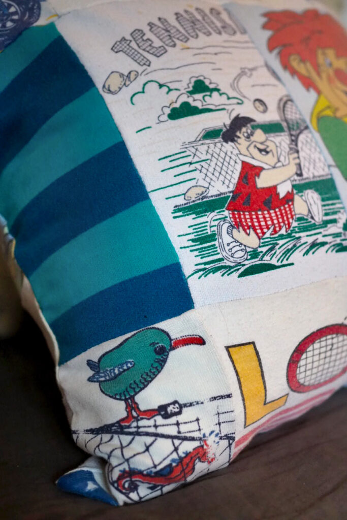 Upcycling aus alten Pullis Patchwork Kissen