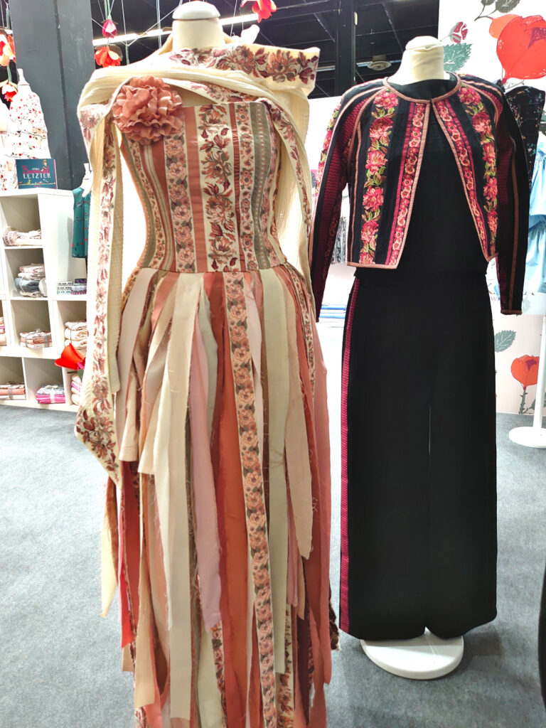 Am Stand von C. Pauli